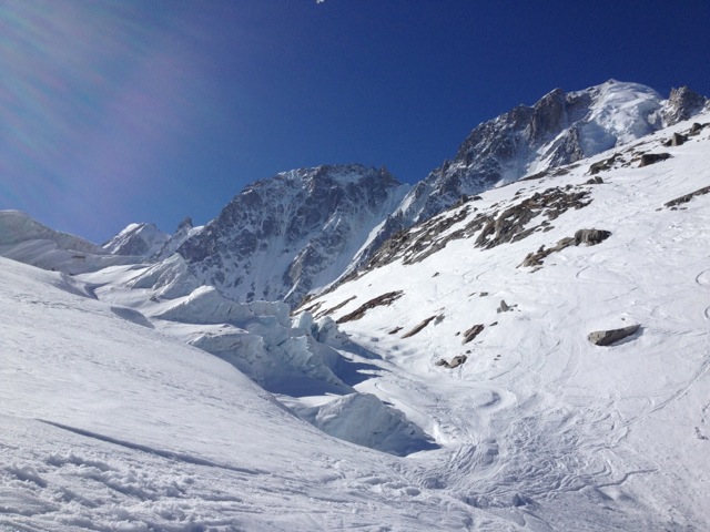 Snowboarding sur le glacier d'Argentière