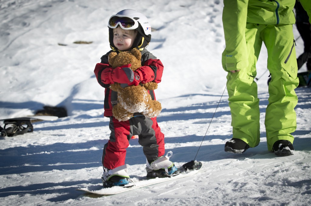 snowboard lessons for toddlers 