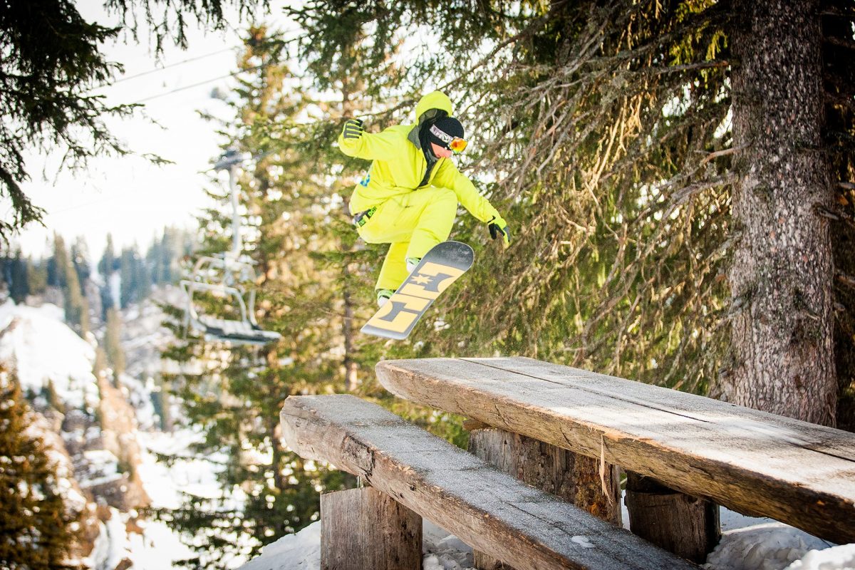 Freestyle Snowboard Lessons MINT Snowboarding