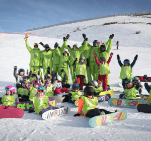 Kids snowboard club morzine
