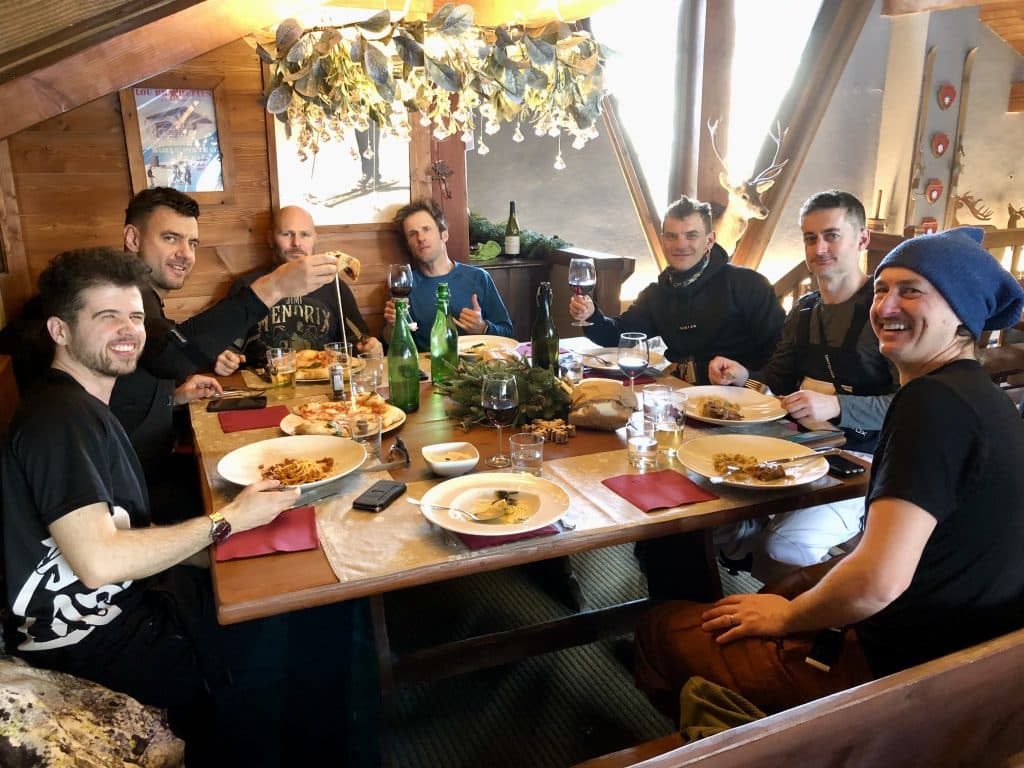 Pause déjeuner dans les Alpes